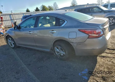 2013 Nissan Altima 2.5 z USA, uszkodzony, nr VIN 1N4AL3AP1DN459481
